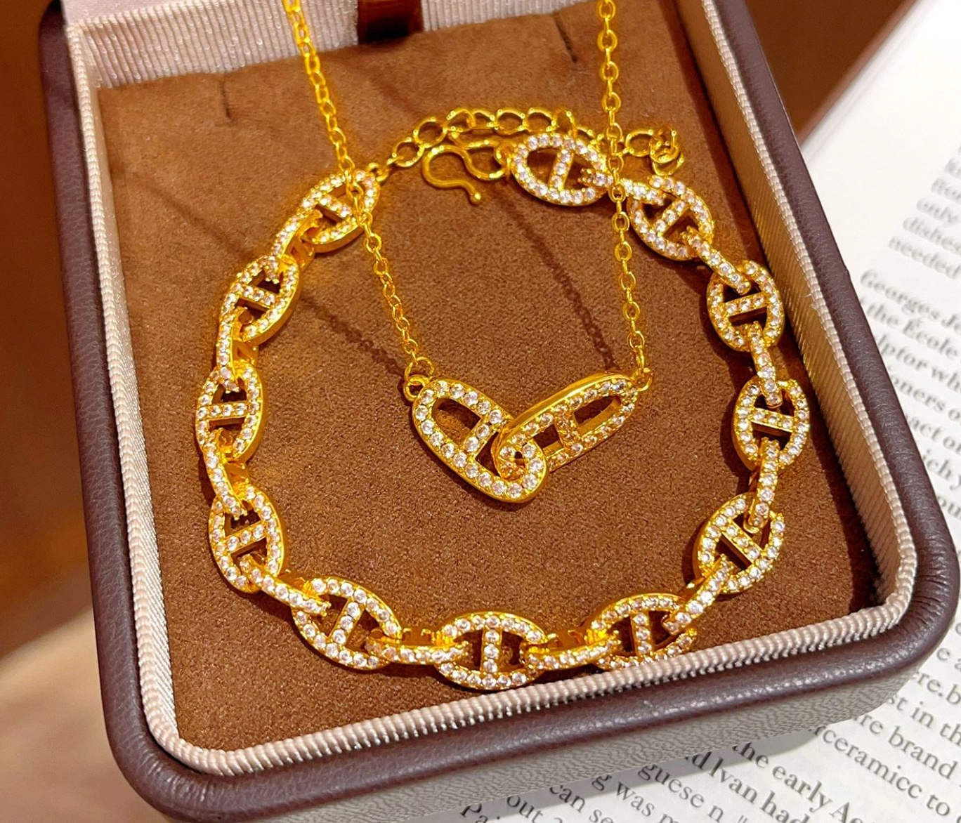 Aurelia Vintage Sand-Gold Statement Necklace