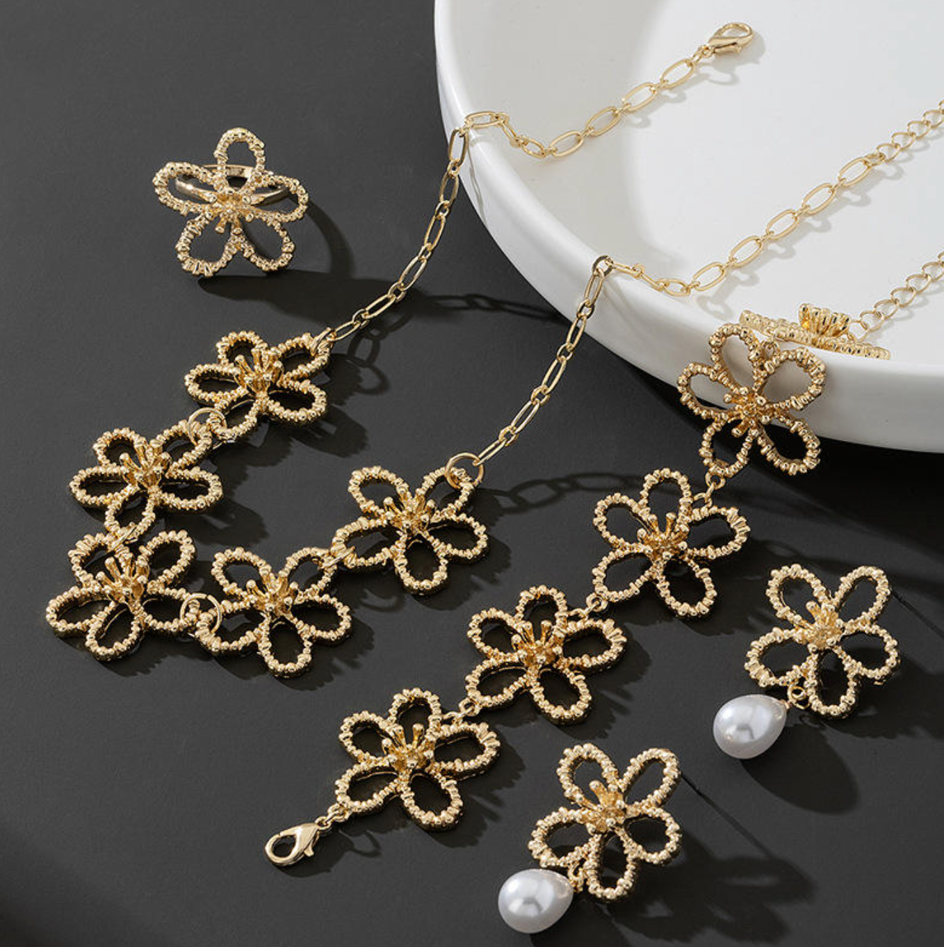 Golden Petal Elegance Necklace